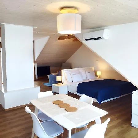 Kollarovi Apartment